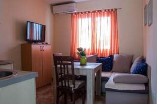 Апартаменты Veron Apartments Котор Апартаменты с 2 спальнями-2